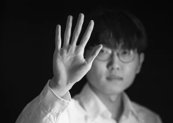 《甜咸之间》发布角色剧照 电影《甜咸之间》正在热映！